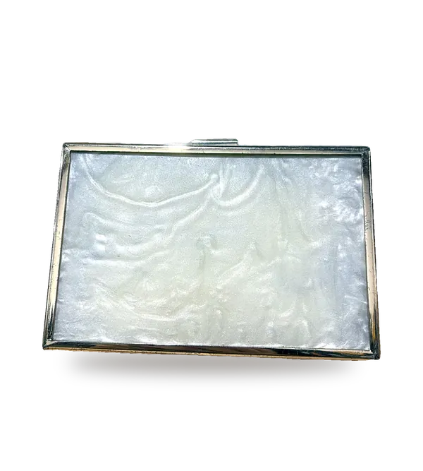 Clutch Perolada